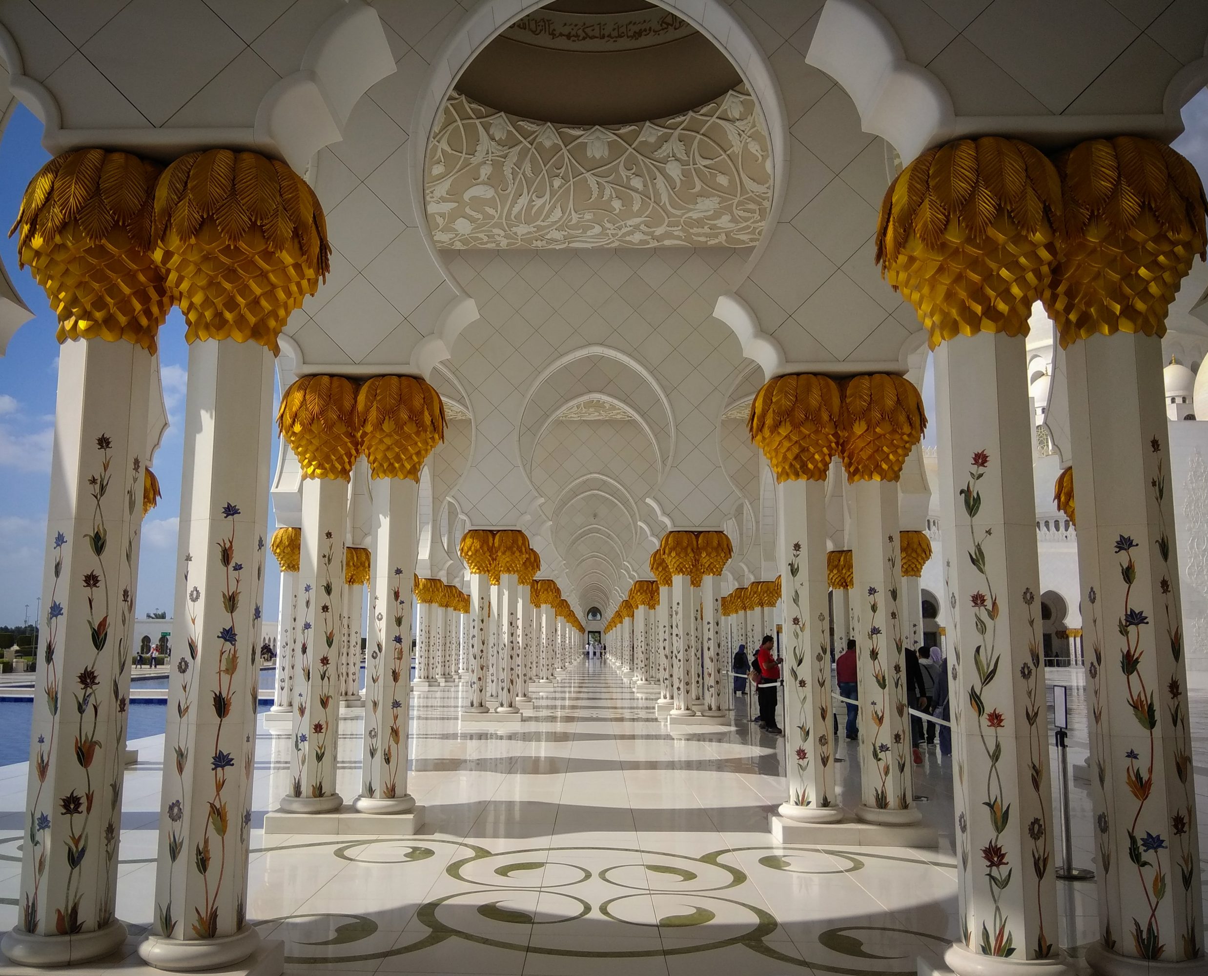  Sheikh Zayed Mosque, Abu Dhabi